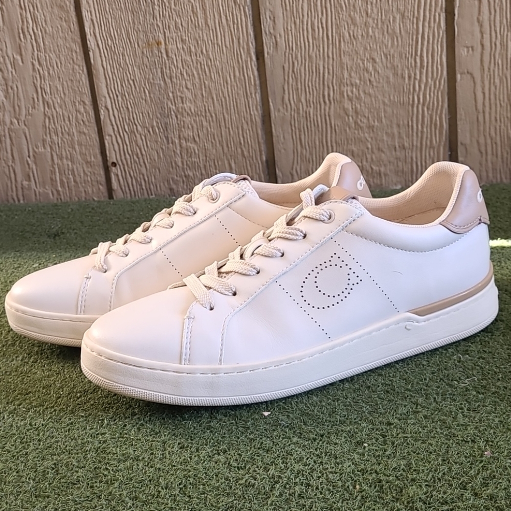 Coach Women's Lowline Beige Sneakers size 9
